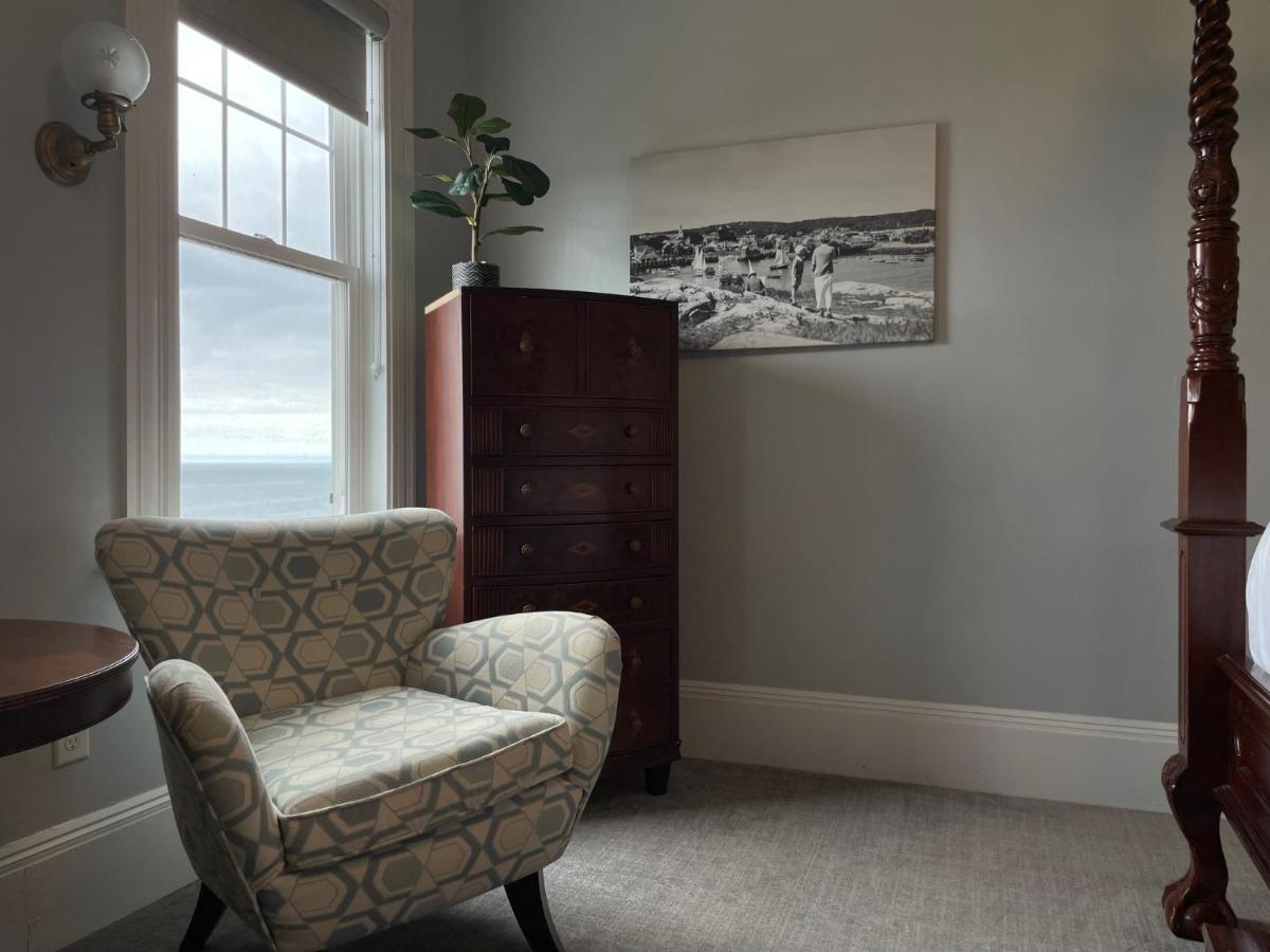 Emerson Inn By The Sea 락포트 외부 사진